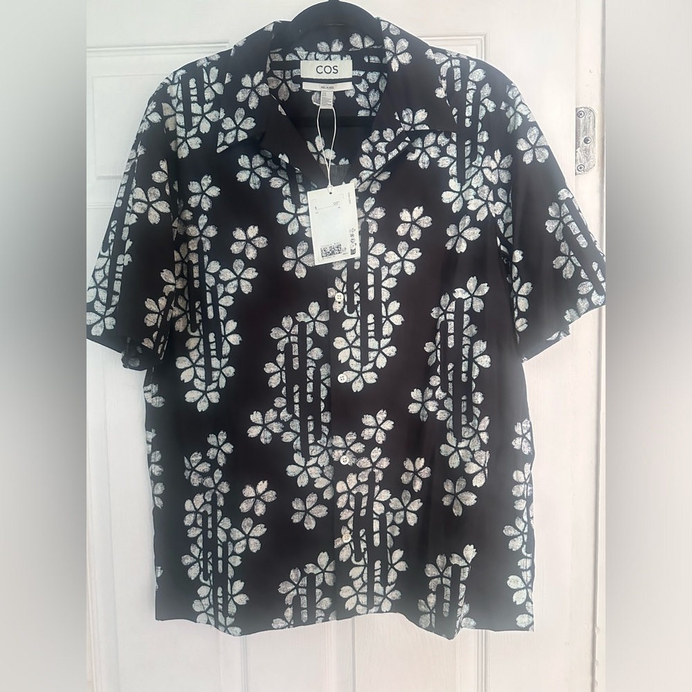 COS Button up floral shirt - Size M - NWT